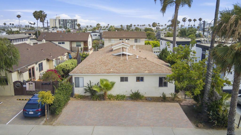 907-9 Sapphire St, San Diego, CA 92109