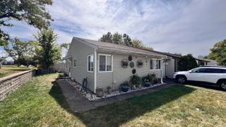 112 Cedarbend Drive, Romeoville, IL 60446