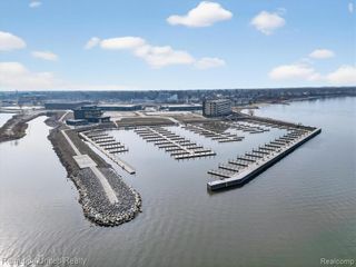 901 Adelaide Circle 601, Muskegon, MI 49441