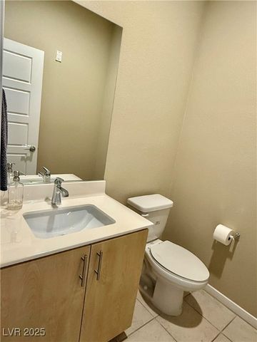 11250 Hidden Peak Avenue 210, Las Vegas, NV 89135