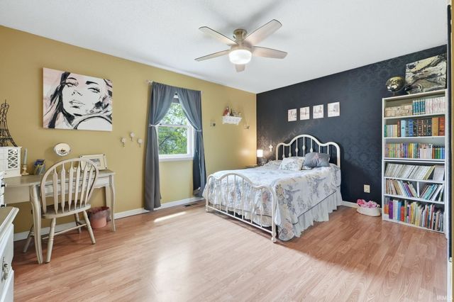 14523 Firethorne Path, Fort Wayne, IN 46814