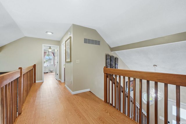 14523 Firethorne Path, Fort Wayne, IN 46814