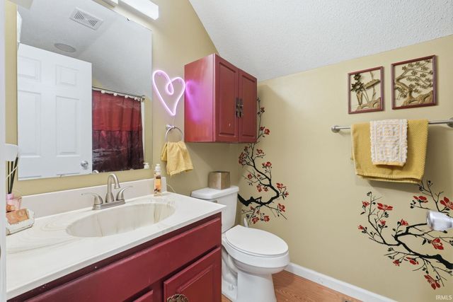 14523 Firethorne Path, Fort Wayne, IN 46814