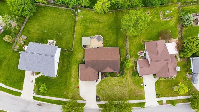 14523 Firethorne Path, Fort Wayne, IN 46814