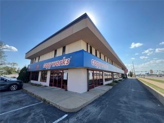 4837 1st Avenue SE 205, Cedar Rapids, IA 52402