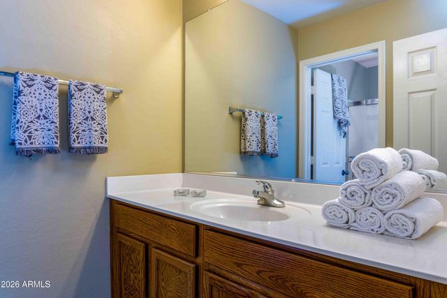 7341 W VALENCIA Drive, Laveen, AZ 85339