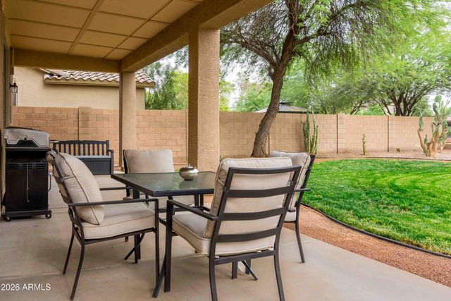 7341 W VALENCIA Drive, Laveen, AZ 85339