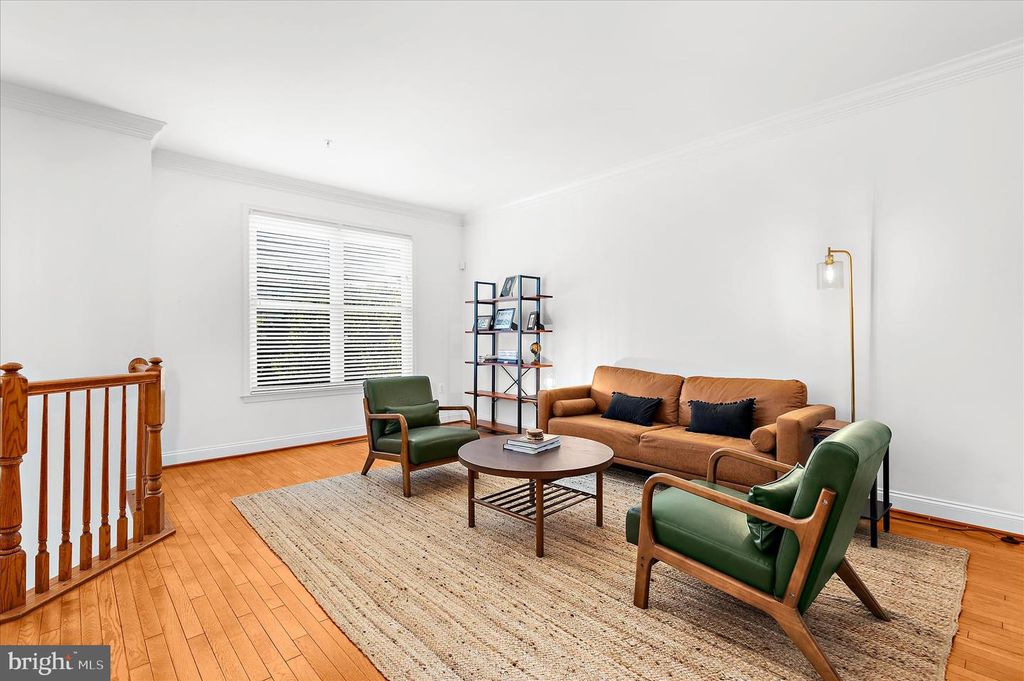 Image 13 of property listing at 9128 MARLOVE OAKS LN, Owings Mills, MD 21117
