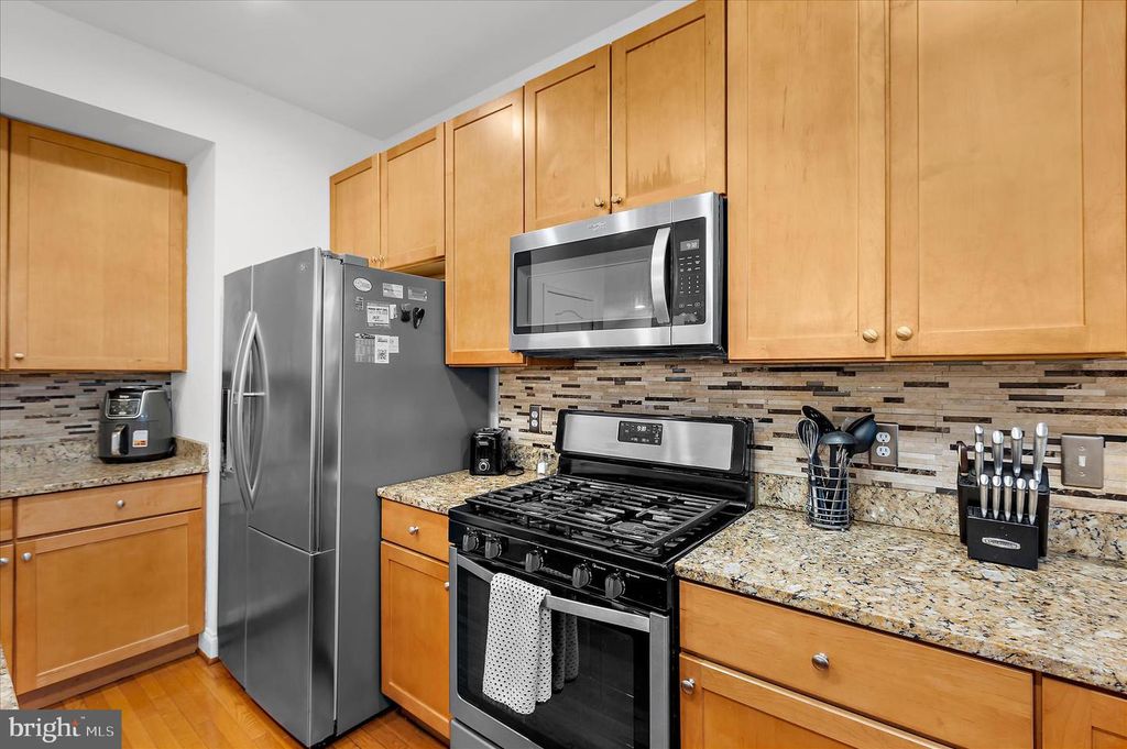 Image 26 of property listing at 9128 MARLOVE OAKS LN, Owings Mills, MD 21117