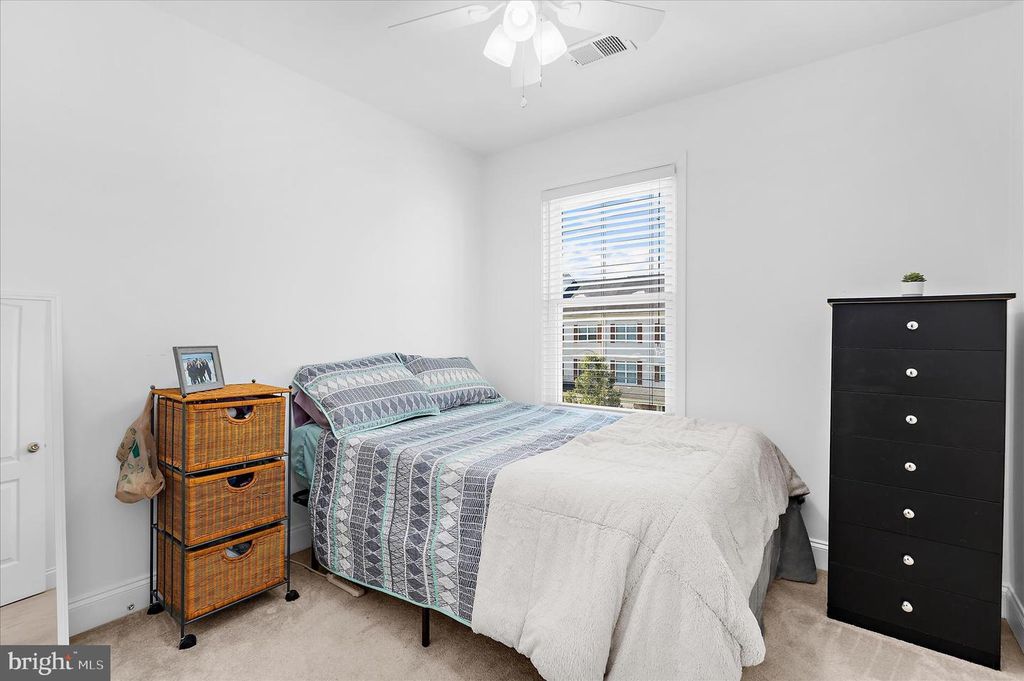 Image 31 of property listing at 9128 MARLOVE OAKS LN, Owings Mills, MD 21117