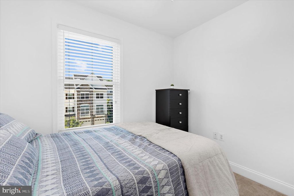 Image 32 of property listing at 9128 MARLOVE OAKS LN, Owings Mills, MD 21117