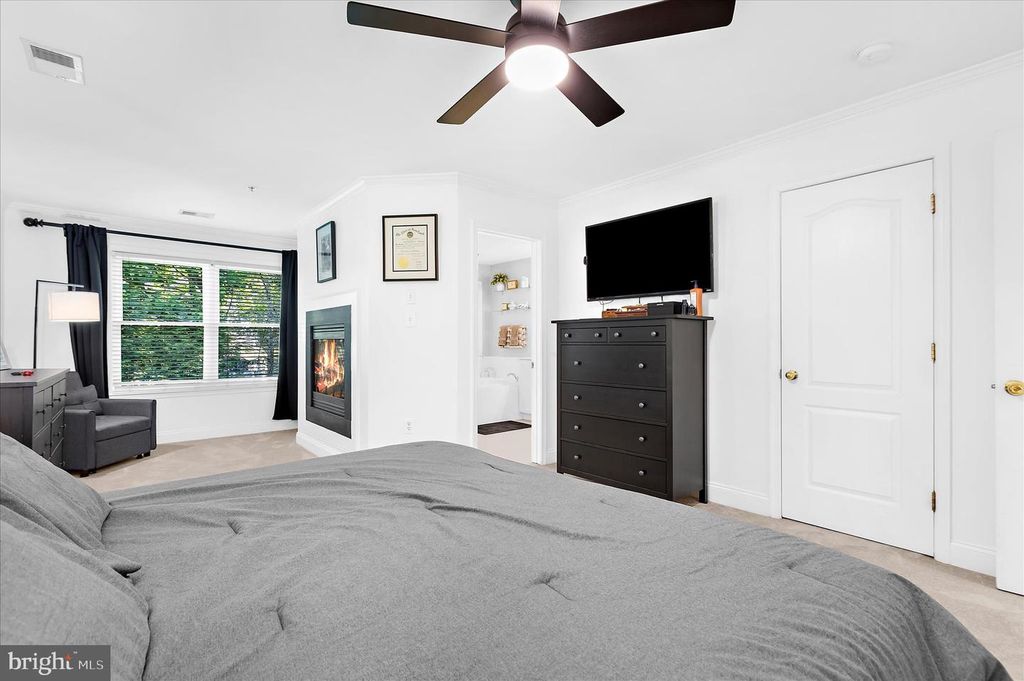 Image 39 of property listing at 9128 MARLOVE OAKS LN, Owings Mills, MD 21117