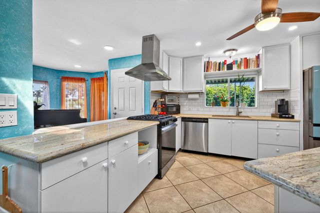 51 Calle De Las Nubes, Palm Springs, CA 92264