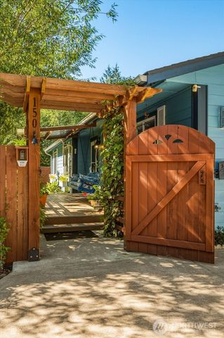 150 E Wokojance Lane, Shelton, WA 98584