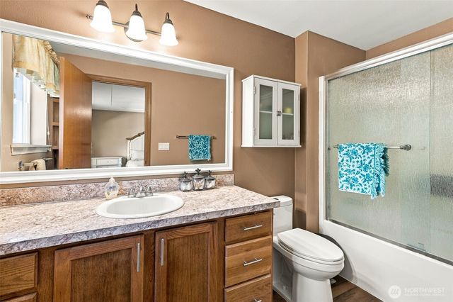 150 E Wokojance Lane, Shelton, WA 98584