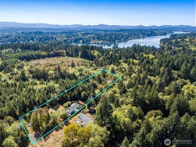 150 E Wokojance Lane, Shelton, WA 98584
