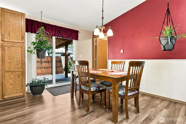 150 E Wokojance Lane, Shelton, WA 98584