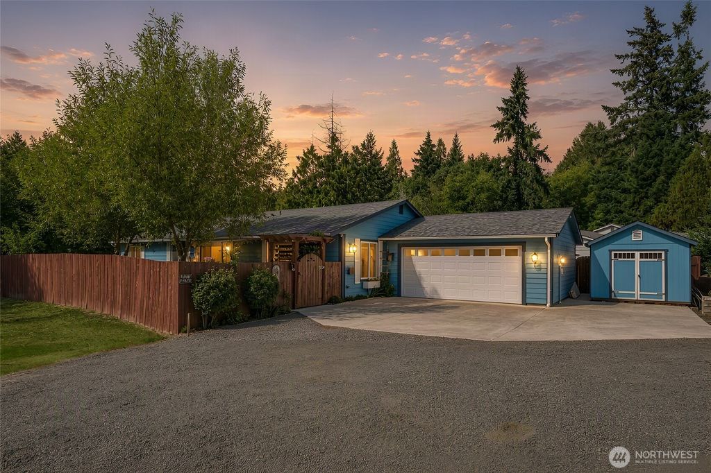 150 E Wokojance Lane, Shelton, WA 98584
