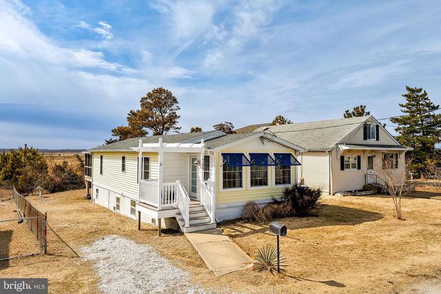 9288 SHORE DR, Milford, DE 19963