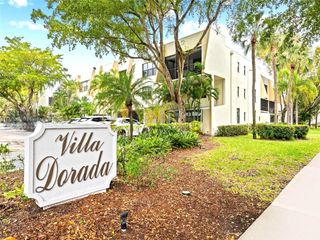 20401 NE 30th Ave 410-8, Aventura, FL 33180