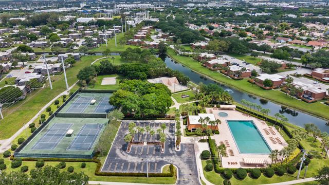 7707 77th Way 7707, West Palm Beach, FL 33407