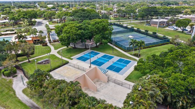 7707 77th Way 7707, West Palm Beach, FL 33407