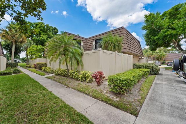 7707 77th Way 7707, West Palm Beach, FL 33407