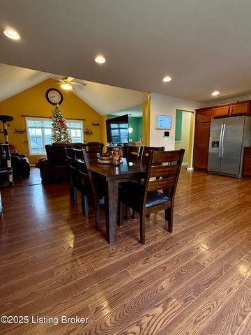 324 Harness Ct, Elizabethtown, KY 42701