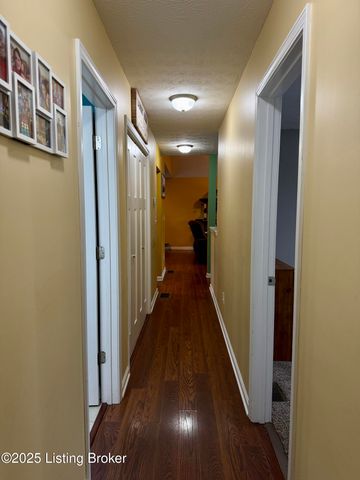 324 Harness Ct, Elizabethtown, KY 42701