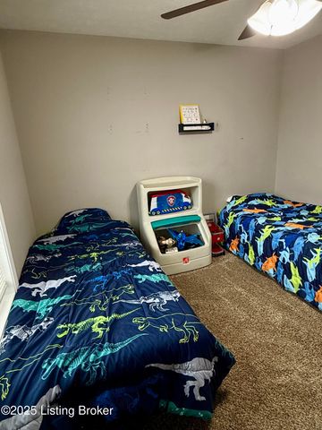 324 Harness Ct, Elizabethtown, KY 42701