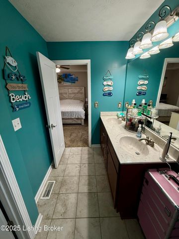 324 Harness Ct, Elizabethtown, KY 42701