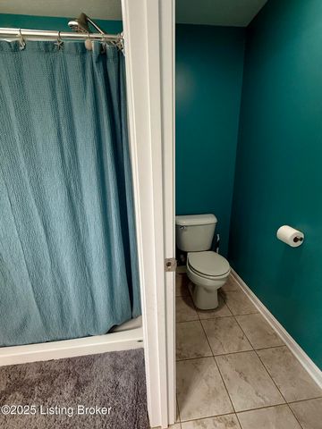 324 Harness Ct, Elizabethtown, KY 42701