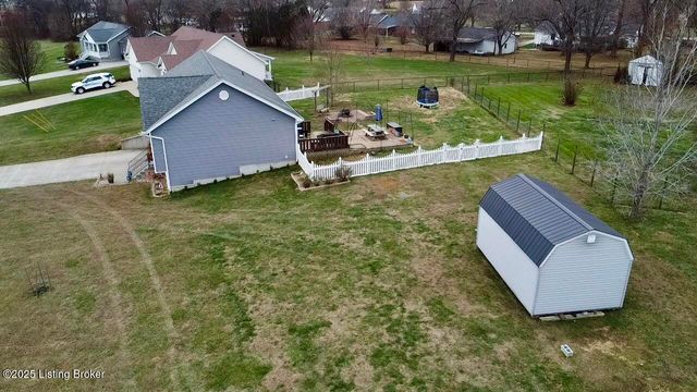 324 Harness Ct, Elizabethtown, KY 42701