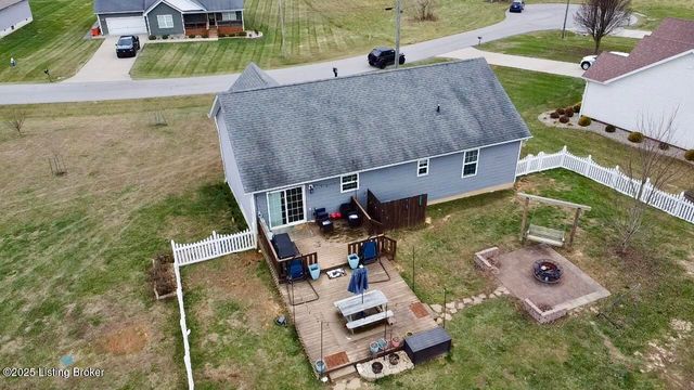 324 Harness Ct, Elizabethtown, KY 42701