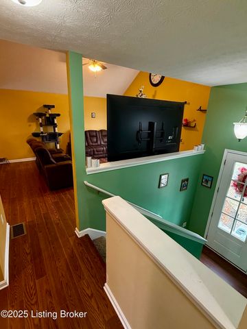 324 Harness Ct, Elizabethtown, KY 42701