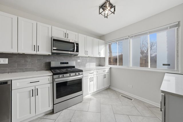 74 W 140th Street, Riverdale, IL 60827