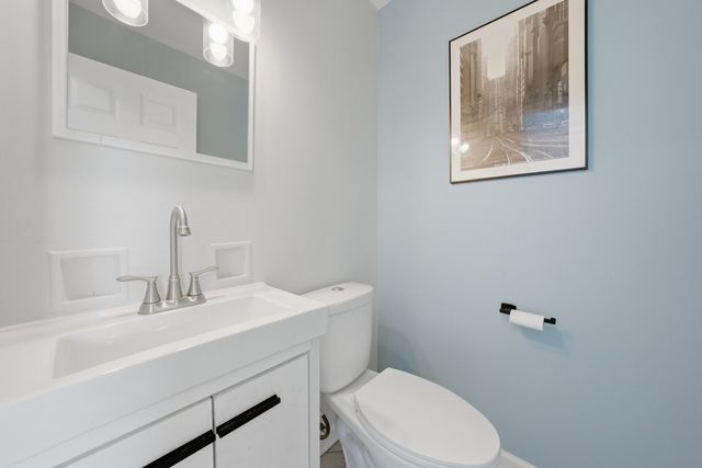 74 W 140th Street, Riverdale, IL 60827