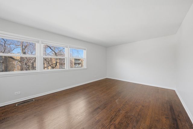 74 W 140th Street, Riverdale, IL 60827