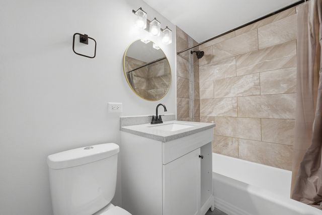 74 W 140th Street, Riverdale, IL 60827