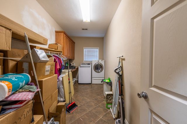 235 Lakeshore Dr, Sandia, TX 78383