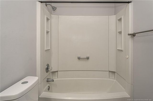 6736 WILLOWBROOK Unit 4 Drive, Fayetteville, NC 28314