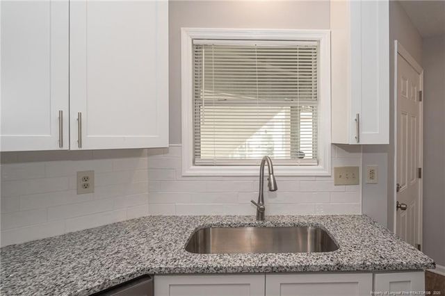 6736 WILLOWBROOK Unit 4 Drive, Fayetteville, NC 28314