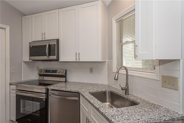 6736 WILLOWBROOK Unit 4 Drive, Fayetteville, NC 28314