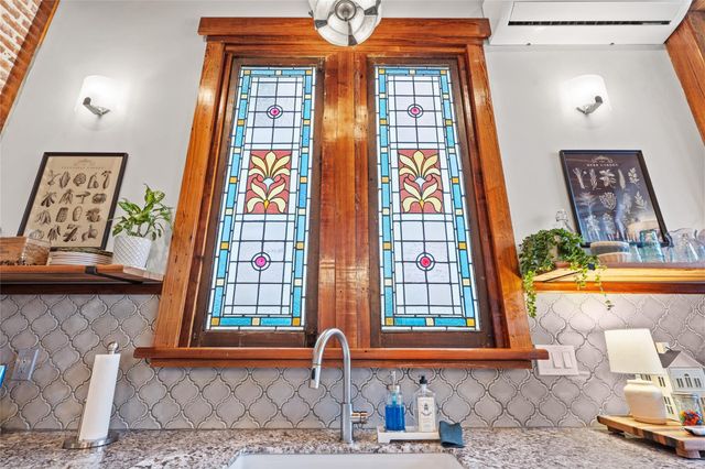 1615 Church Street, Galveston, TX 77550