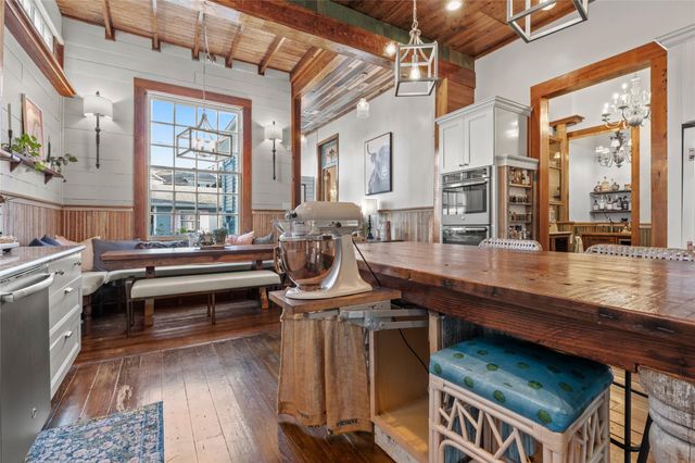 1615 Church Street, Galveston, TX 77550