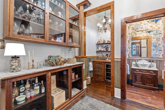 1615 Church Street, Galveston, TX 77550