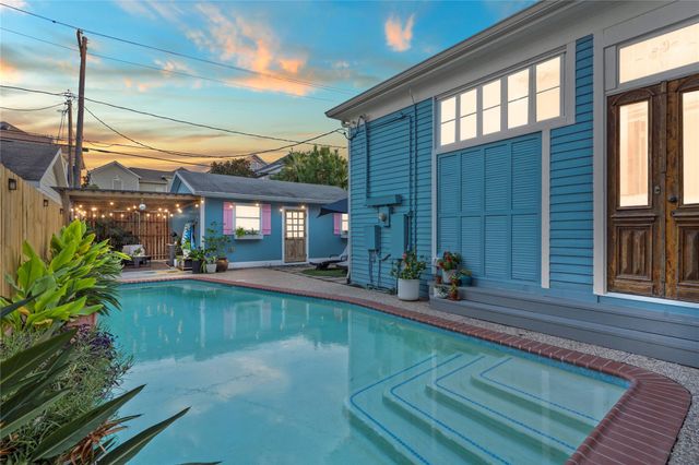 1615 Church Street, Galveston, TX 77550