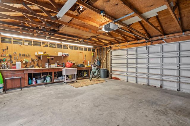 1615 Church Street, Galveston, TX 77550