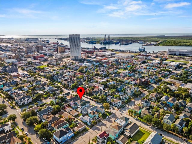 1615 Church Street, Galveston, TX 77550
