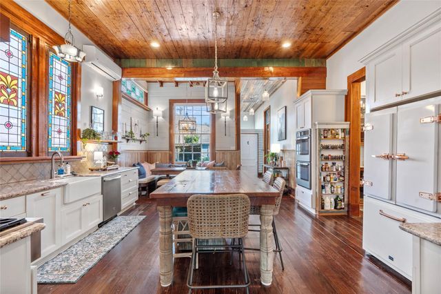 1615 Church Street, Galveston, TX 77550